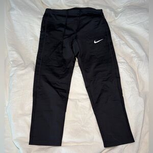 Nike Kids Black capri cropped Leggings